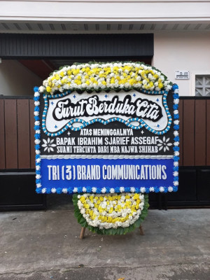 Papan Bunga Duka di Hanau